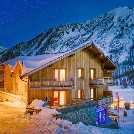 Anova Hotel & Spa Монженевр Экстерьер фото