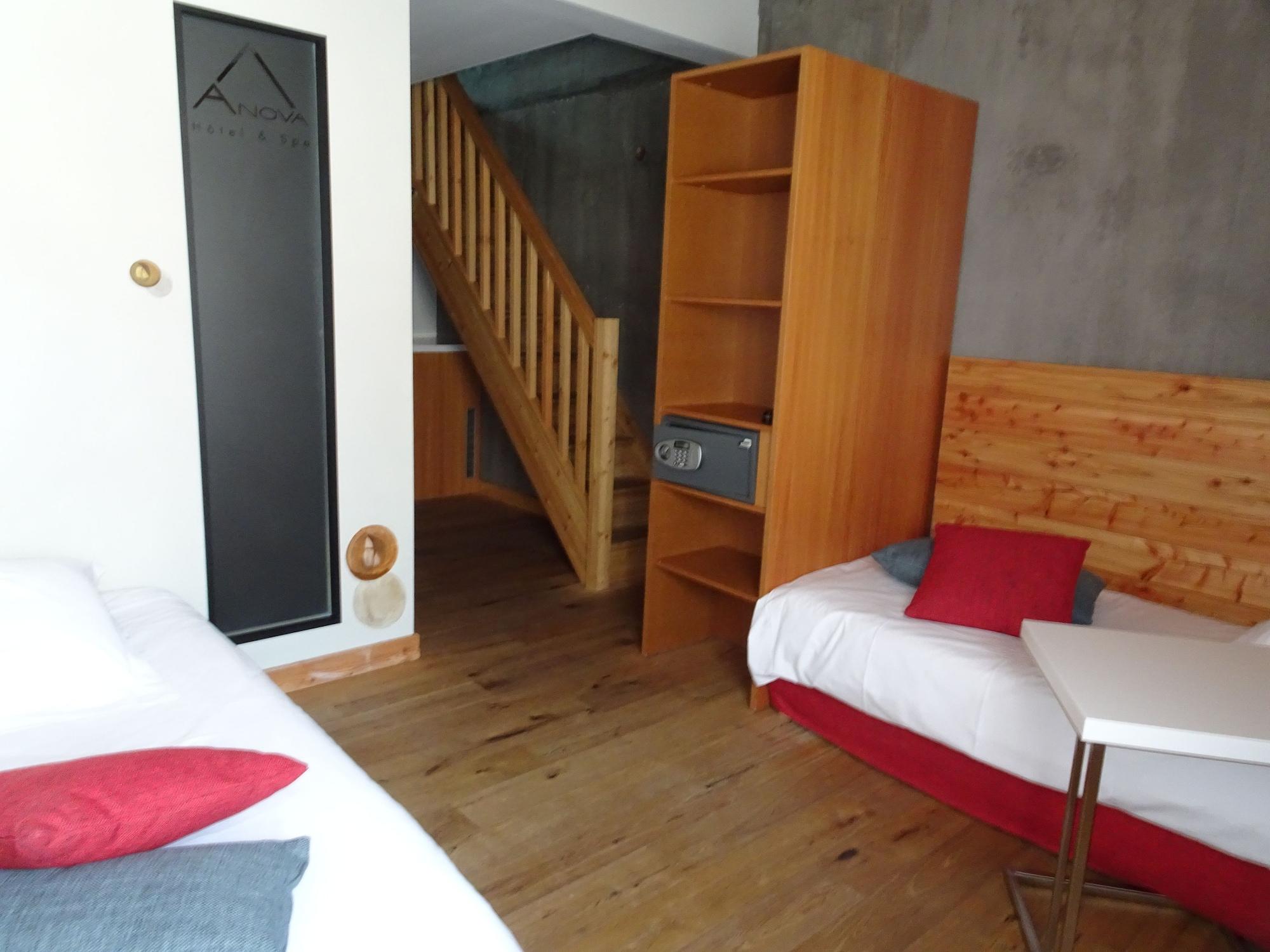 Anova Hotel & Spa Монженевр Экстерьер фото