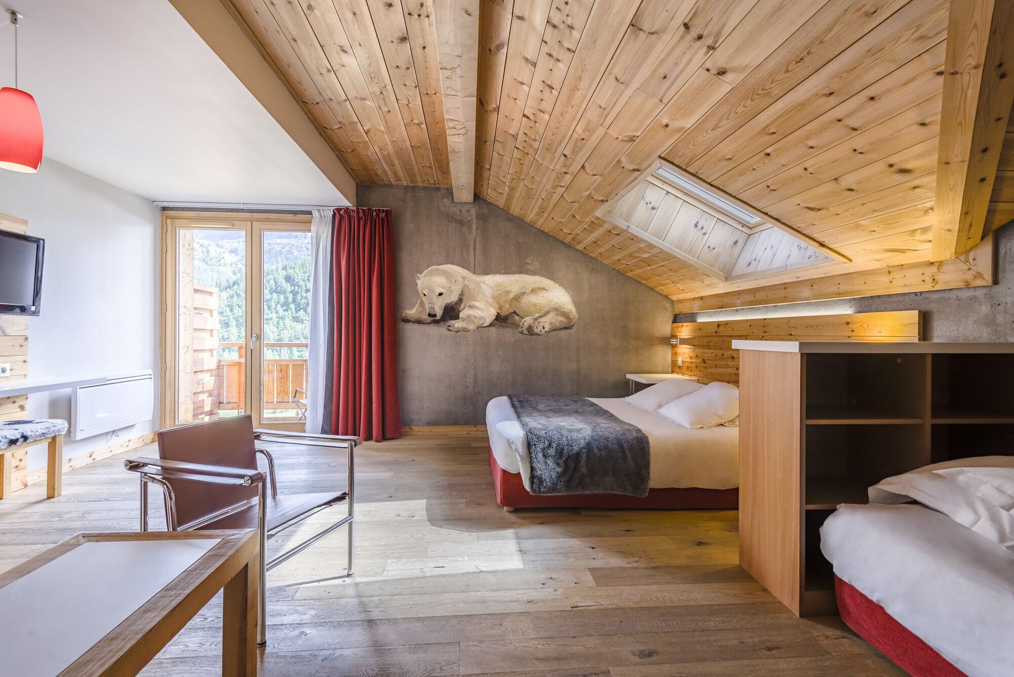 Anova Hotel & Spa Монженевр Экстерьер фото