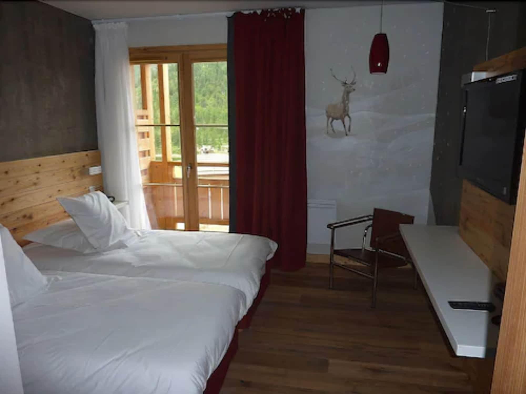 Anova Hotel & Spa Монженевр Экстерьер фото
