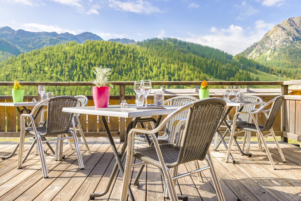 Anova Hotel & Spa Монженевр Экстерьер фото